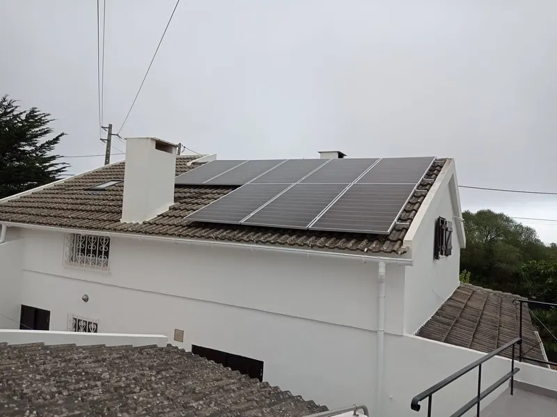 Instalação solar em Sesimbra